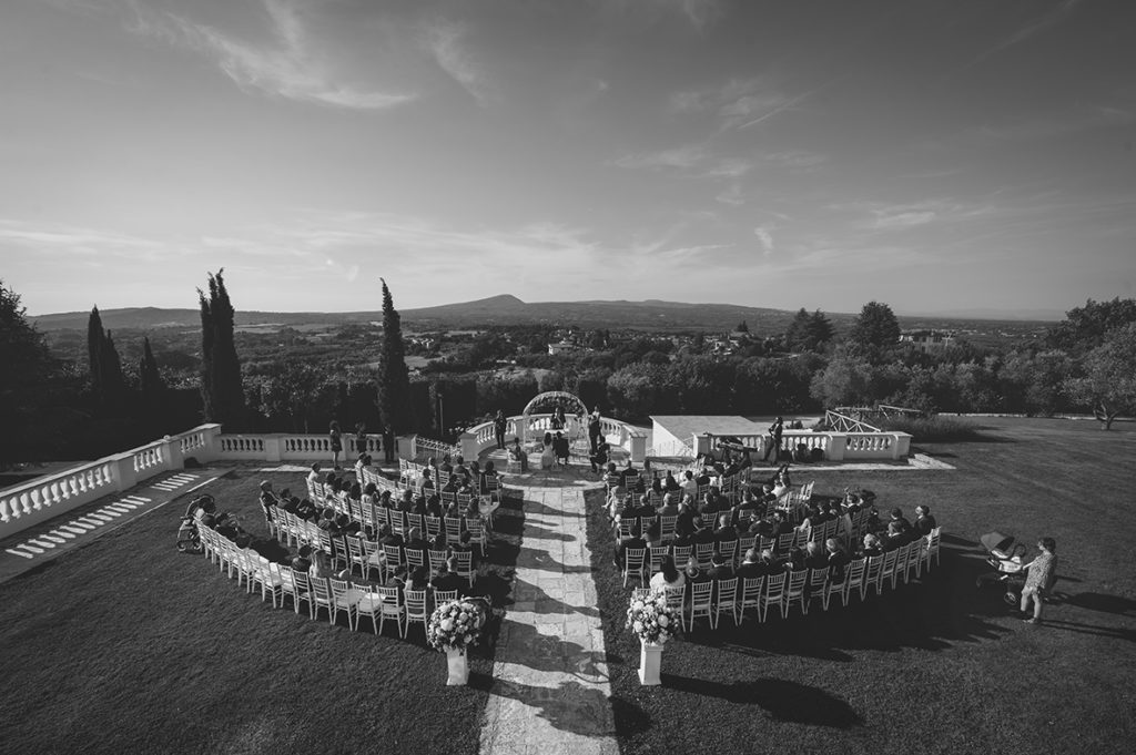 Destianation Wedding photography in Rome- casina di poggio della rota, wedding location